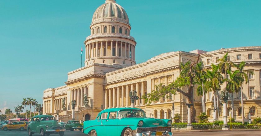 Cuba permitirá la entrada de turistas vacunados sin restricciones